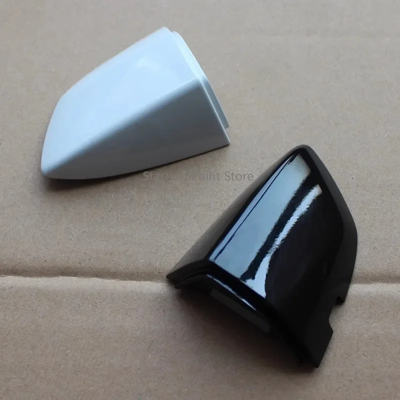 

Suitable for 19-21 Sagitar external handle small cover cover door key car door lock external handle