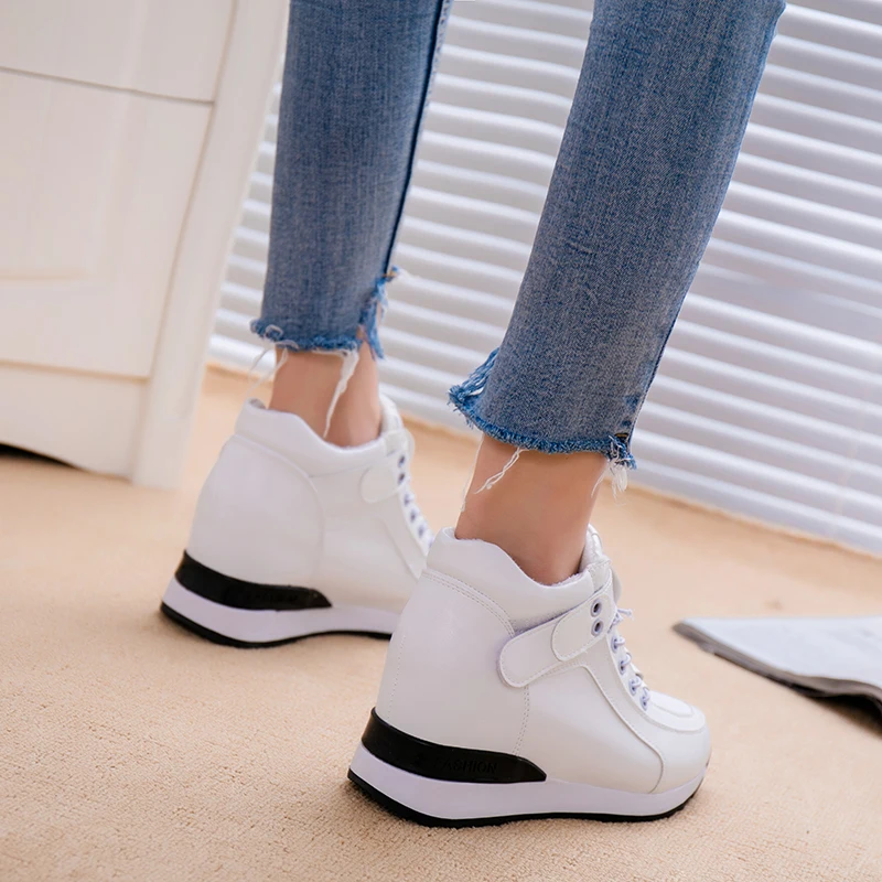 Women Casual Shoes Autumn Platform Hidden Increasing Sneakers PU Leather Shoes Woman Breathable High Quality White Shoe New 2021