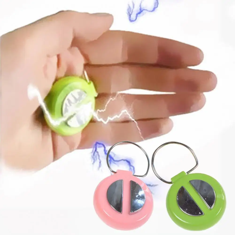 Electronic Handshake Toy Battery Powered Lightweight Handshake Electric Shock Toy April Fools Day Handshake Trick Toy