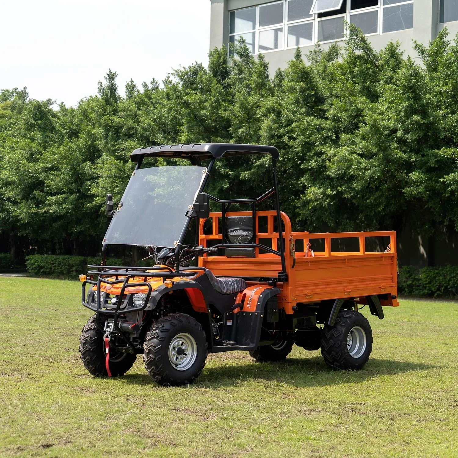 wholesale 250-300CC 4x4 All-terrain off-road vehicle with trailer/faster speed cargo farm atv with trailer