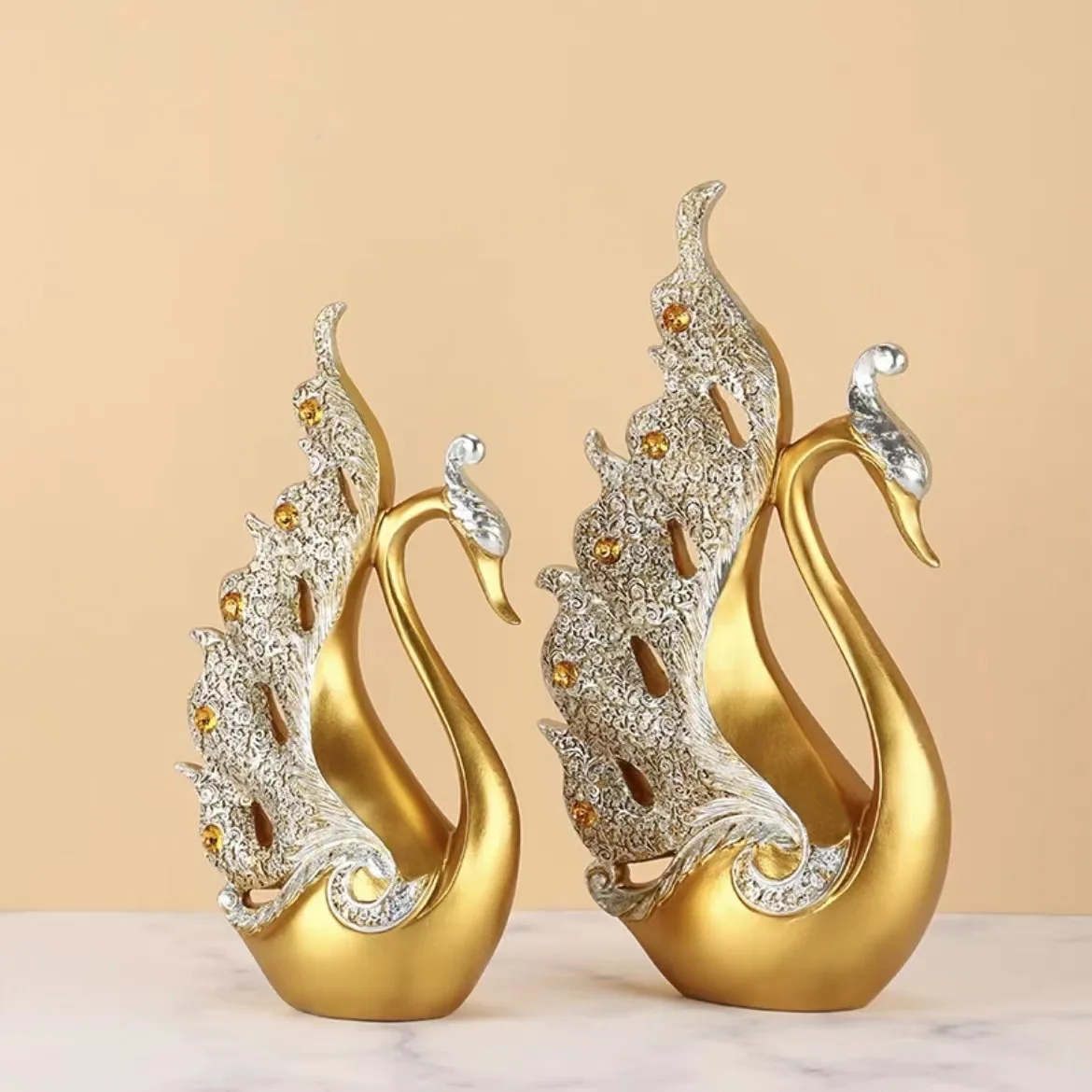 HYS Couple Swan Home Living Room Wine Cabinet Ornament Chinese Light Luxury Entrepreneurship Office Resin Crafts