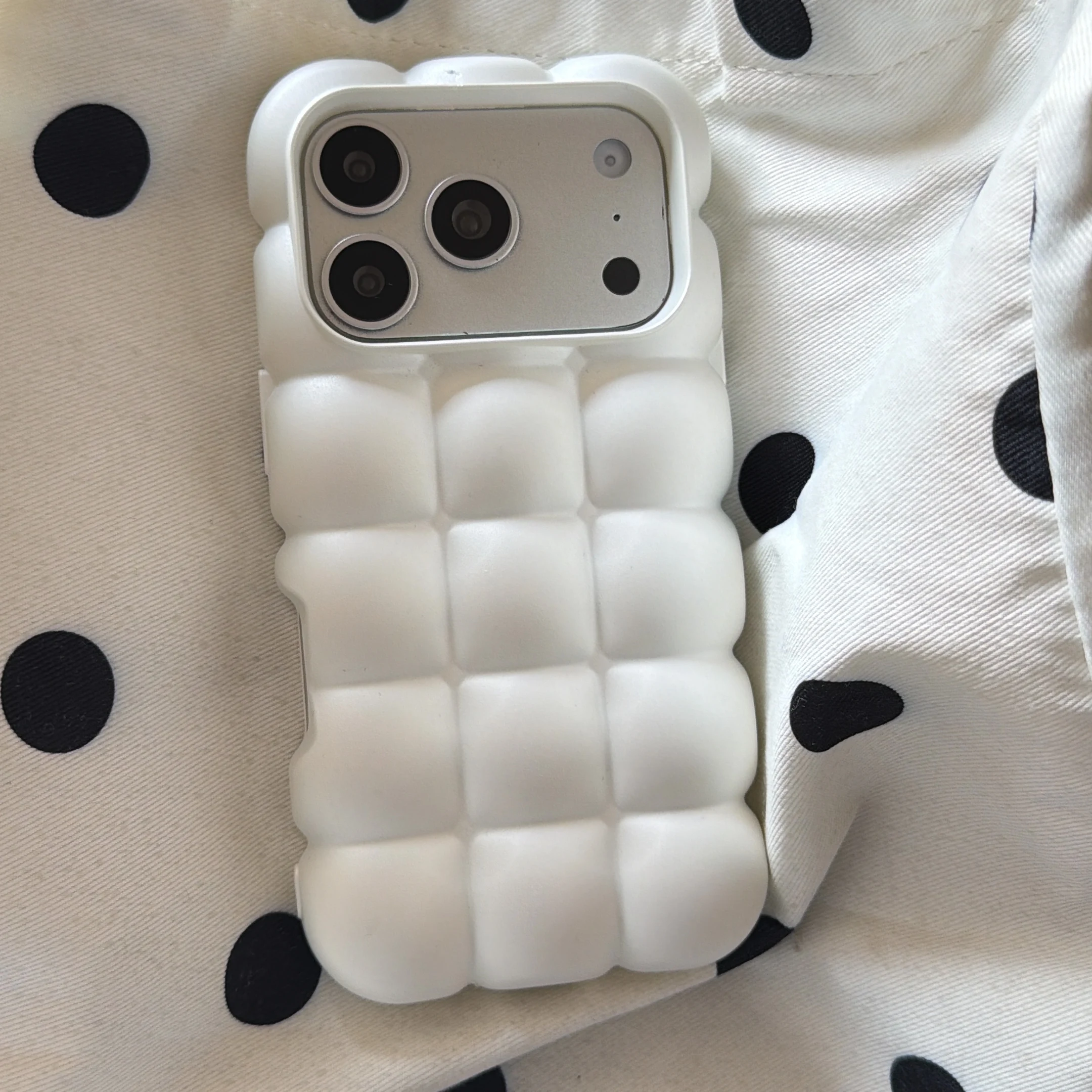 

White Blocks Soft TPU Phone Case For iPhone 17 14 13 15 16 Pro ProMax Egg Puffs Solid Color Shockproof Protective Cover