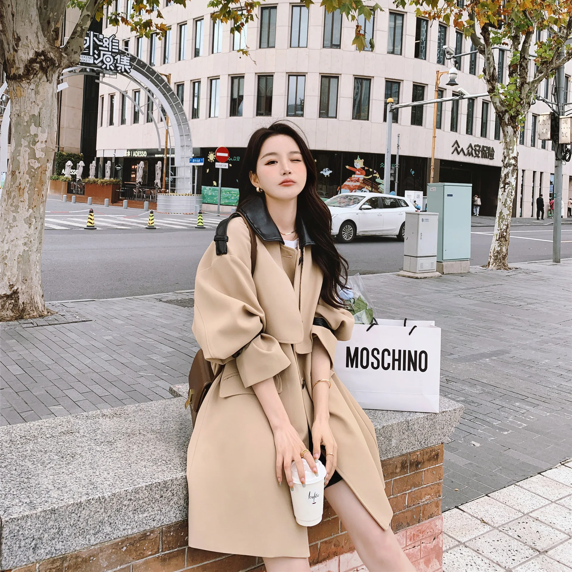 

2025 New Autumn British Style Long Khaki Trench Coat with Leather Trim for Women Streetwear Fashion