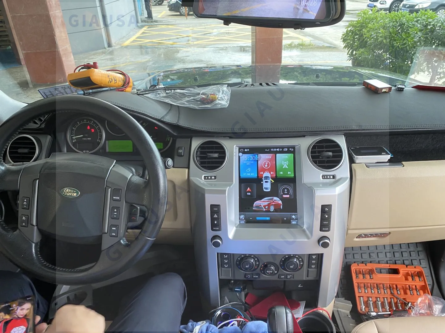 

9.7 inches Screen Android 14 Car Radio GPS For Land Rover Discovery 3 2004 2005 2006 2007 2008 2009 Multimedia Vedio Carplay