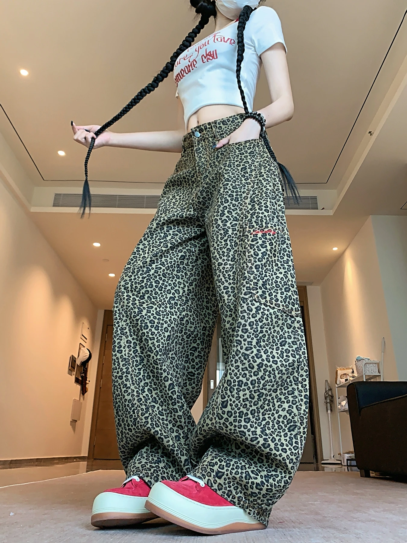 Botvotee Baggy Leopard Print Jeans for Women Retro American High Waisted Y2k Denim Pants Hip Hop Straight Wide Leg Cargo Jeans