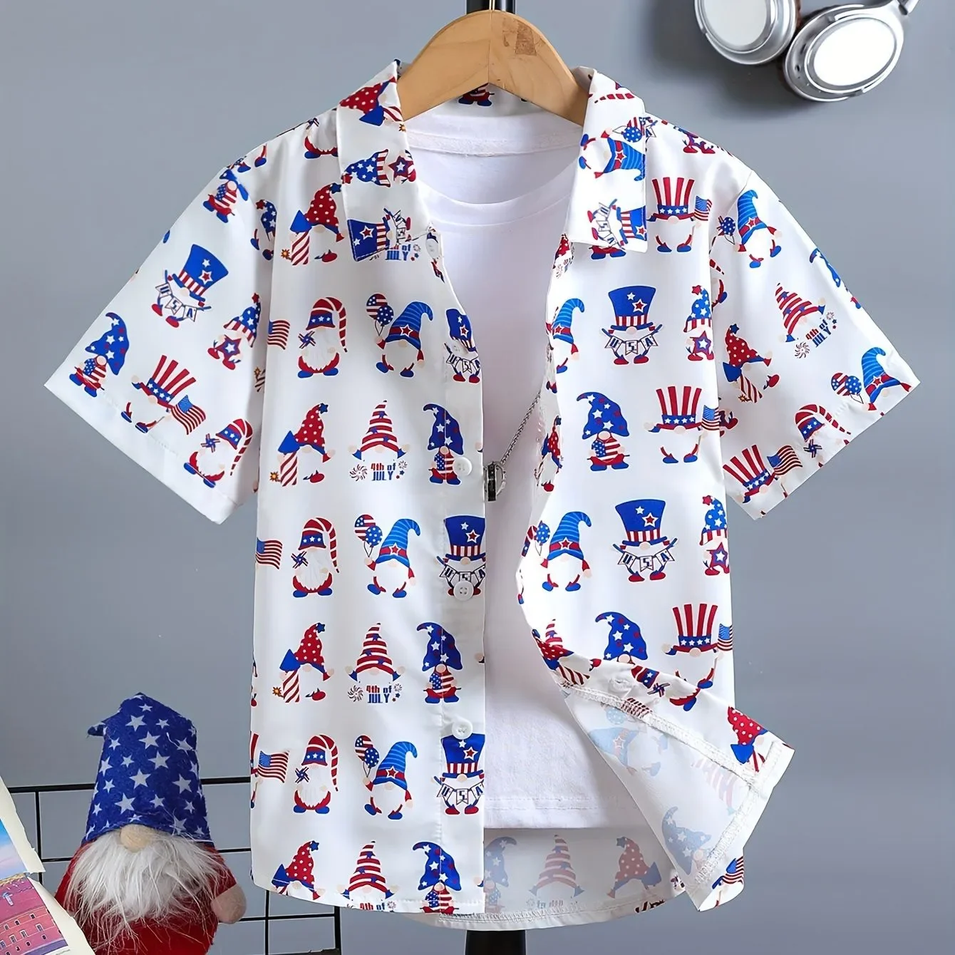 3D Printed Cartoon Monster Pattern Short-sleeved Hawaiian Vacation Shirt  Comfortable and Cool to Wear Not Easy Similar Clothing