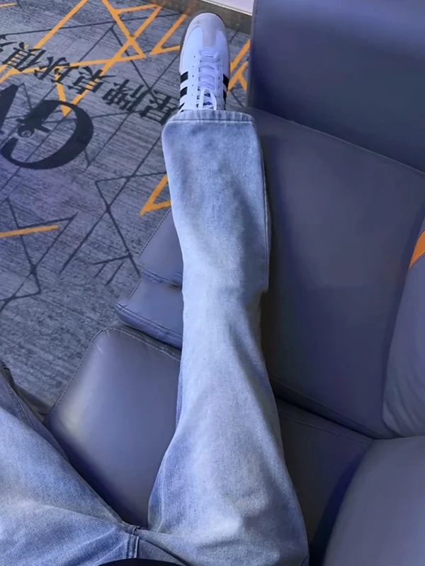 

Мужские джинсы Cleanfit Blue: весенне-осенние, в американском стиле, с эффектом потертости, зауженные, слегка расклешенные, прямые брюки