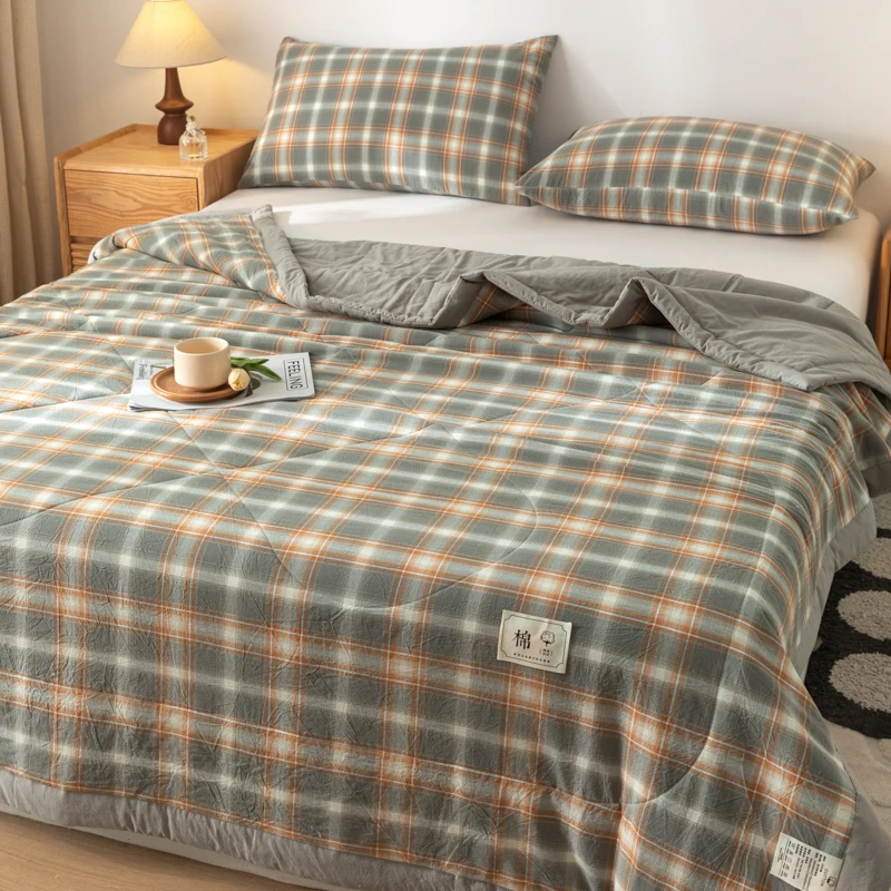 Thumbnail 3 - #50 Compare Comforters Before You Buy