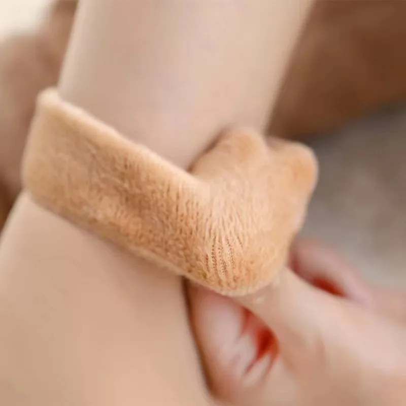 Calcetines de nieve cálidos y gruesos de invierno para mujeres embarazadas, calcetines de color sólido cómodos y agradables para la piel y versátiles