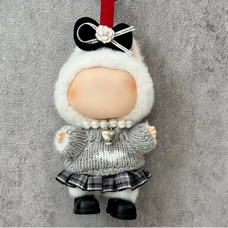

One, two, three generations of vinyl doll clothes love sweater plaid half skirt dress doll clothes change