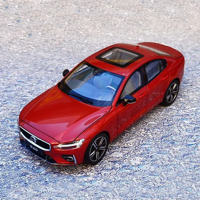 

1/18 оригинальный сплав S60, литая под давлением модель автомобиля, высокая имитация игрушки для мальчиков, подарки, коллекция украшений