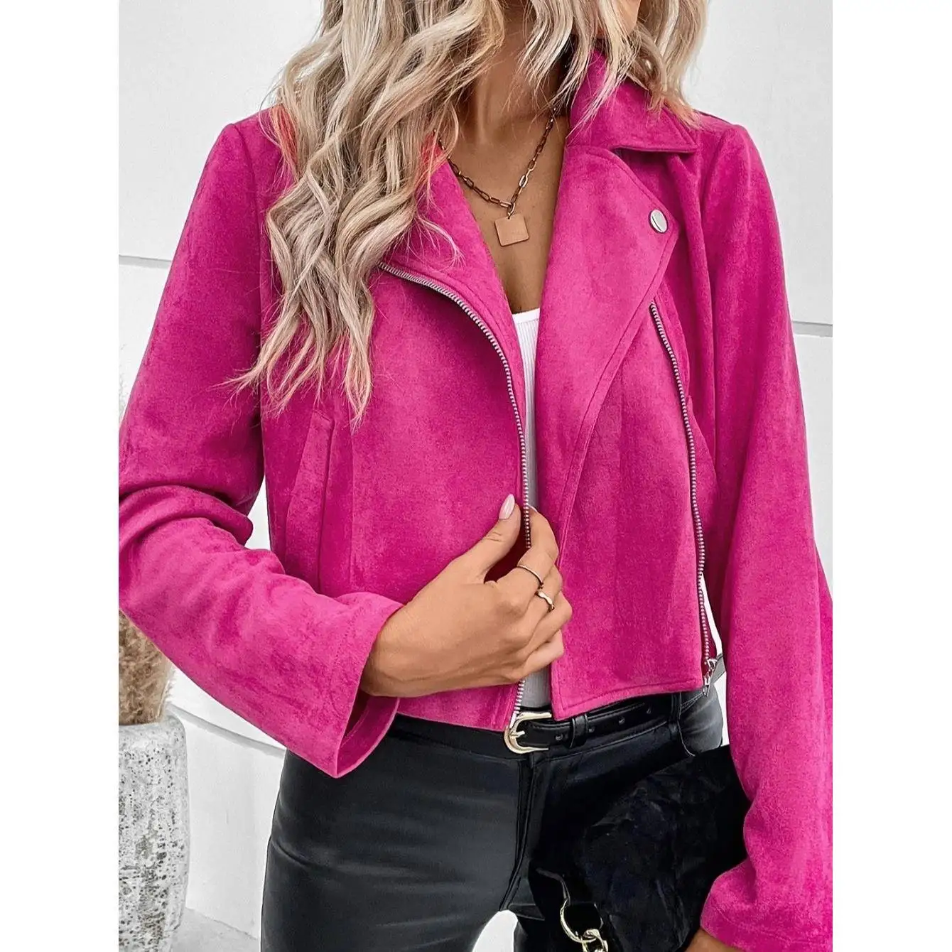 Rosa Reißverschluss-Jacke Herbst Winter Neue Modische Revers Lange Ärmel Leder-Samt Damen-Oberteil in Sechs Farben