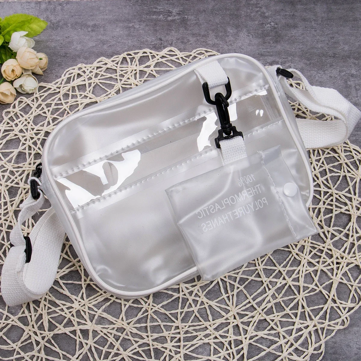 Women Shoulder Bag Crossbody Messenger with Adjustable Strap PVC Zipper Handbag Transparent Purse Clear Tote Bag