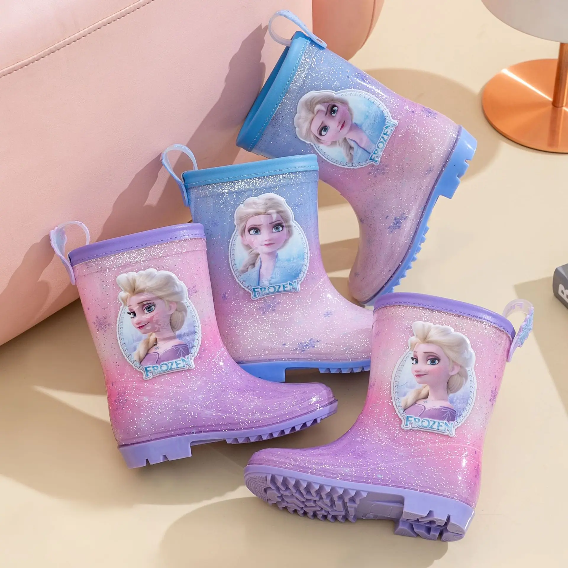 

Новинка 2023 года, блестящие резиновые сапоги Disney Elsa — противоскользящие всесезонные ботинки для девочек, детская повседневная обувь до середины икры с мультяшным дизайном