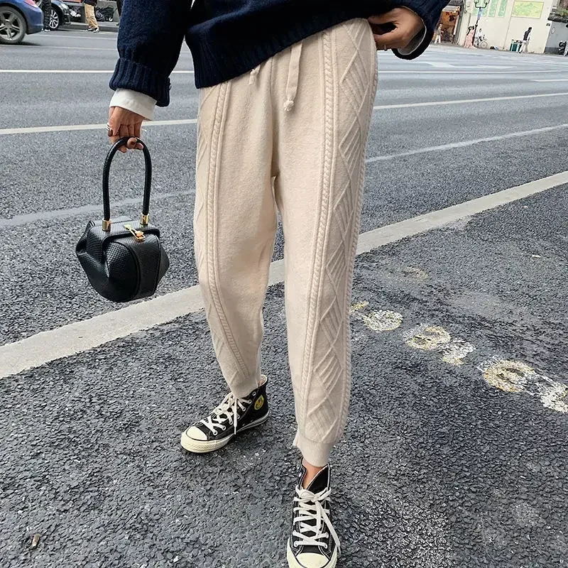 Knitted Pants Autumn and Winter Korean Versatile Thickened Elastic Waist Slim Fried Dough Twists Pants Leggings Pants Women
