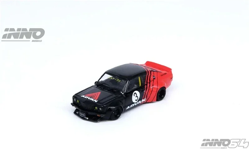 

Коллекция миниатюрных литых моделей автомобиля INNO 1:64 LBWK RX3 SAVANNA ADVAN