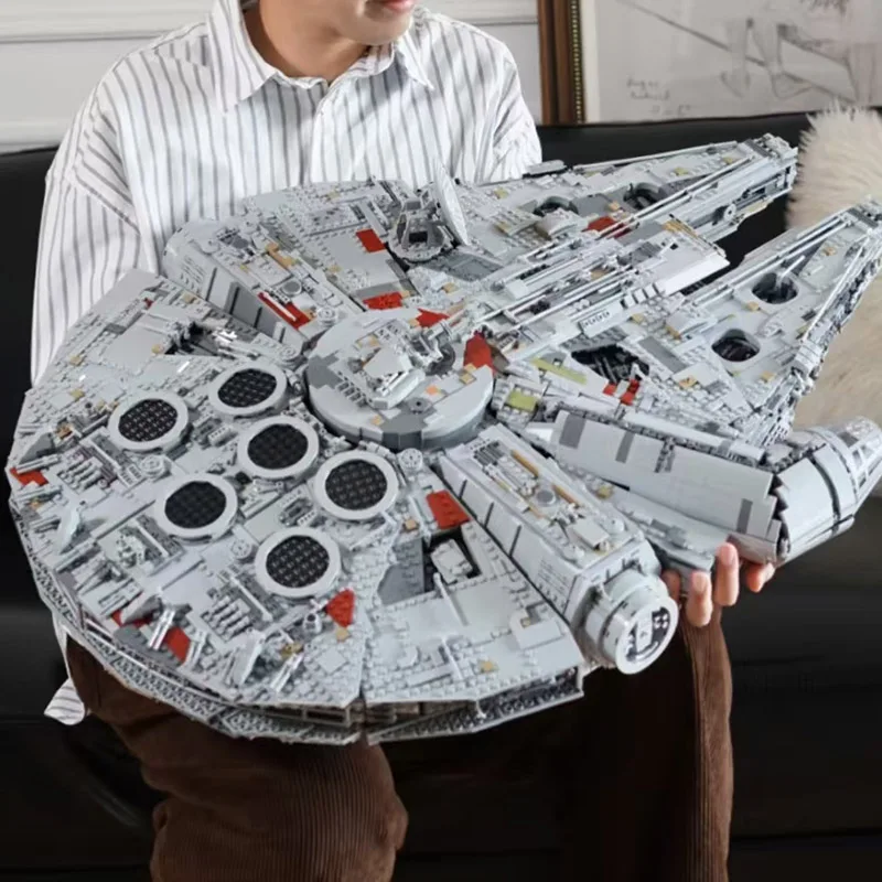 

UCS The Large Millennium Ship Falcon Building Blocks Bricks MOC Toys Adults Kids Birthday Christmas Gifts