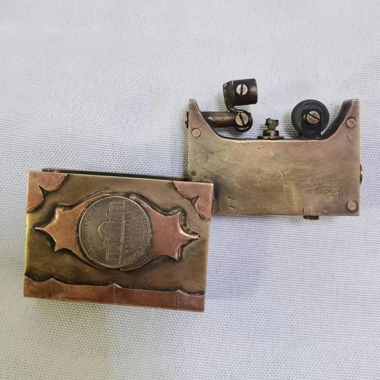

Patrol Book Handmade Oil Lighter Brass Decorative Personalized Creative Crafts