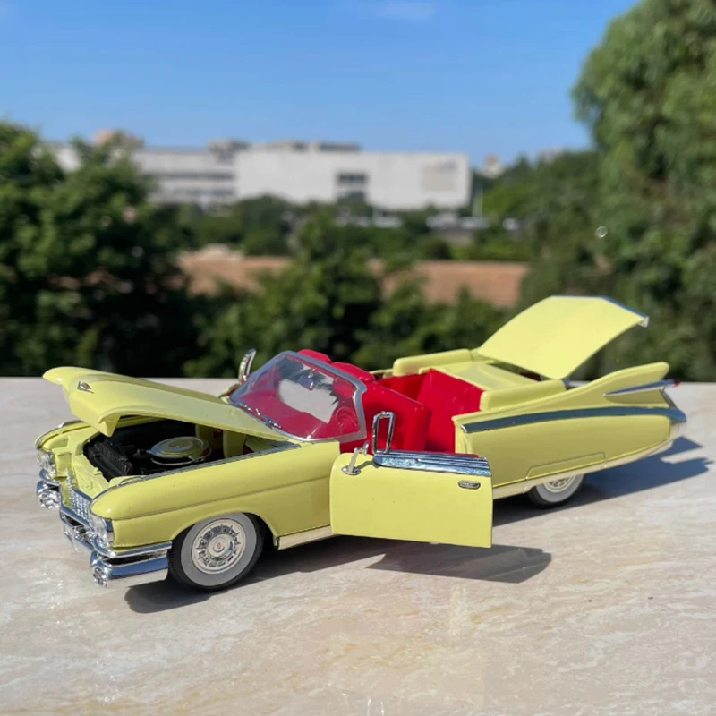Bulk Diecast Schaal 1:32 Cadi Klassieke Auto Legering Model Auto Collectie Souvenir Ornamenten Statische Display Gift Speelgoed (Geen Doos)