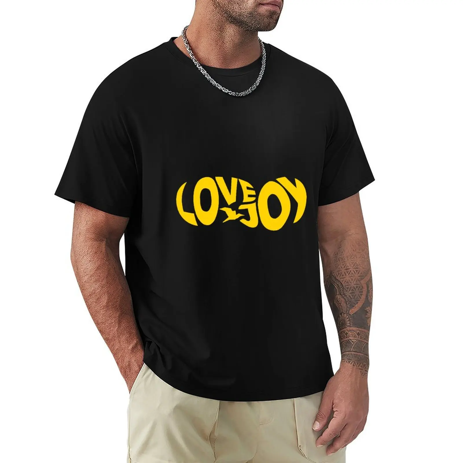

Lovejoy - Minimalist Logo - Yellow T-Shirt Outdoor Sports Lightweight Tee