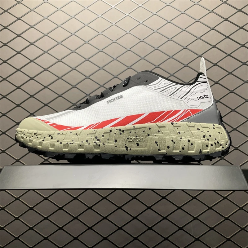 

SneakersLong - run dedicated running shoes, long - distance design, worry - free for long run