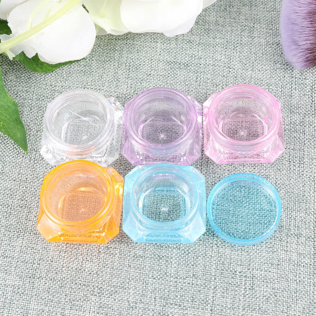 

50 шт. пластиковых контейнеров для крема в форме бриллианта, герметичные дорожные мини-флаконы для образцов, пустые бутылочки для женщин