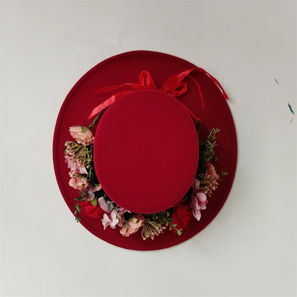 2024 Elegant retro British Hepburn style French anti-real flower wool flat felt hat fashionable women\'s banquet hat