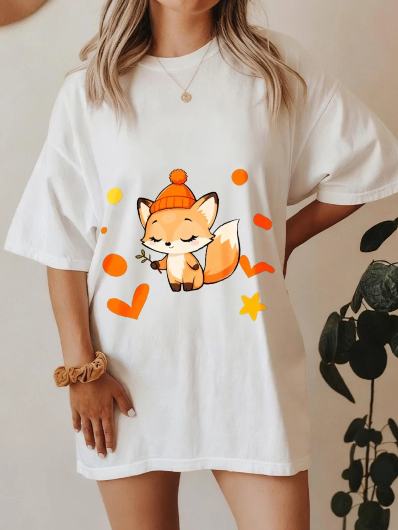 

Ladies' Loose Cotton Printed Top with White Short Sleeves, Cute Fox Pattern Suitable for Spring and Summer Styles