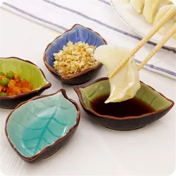 1pcs Leaves Ceramic Saucer Kitchen Multi-Purpose Seasoning Dish Small Dish Crackle Glaze Seasoning Sauce Vinegar Tableware