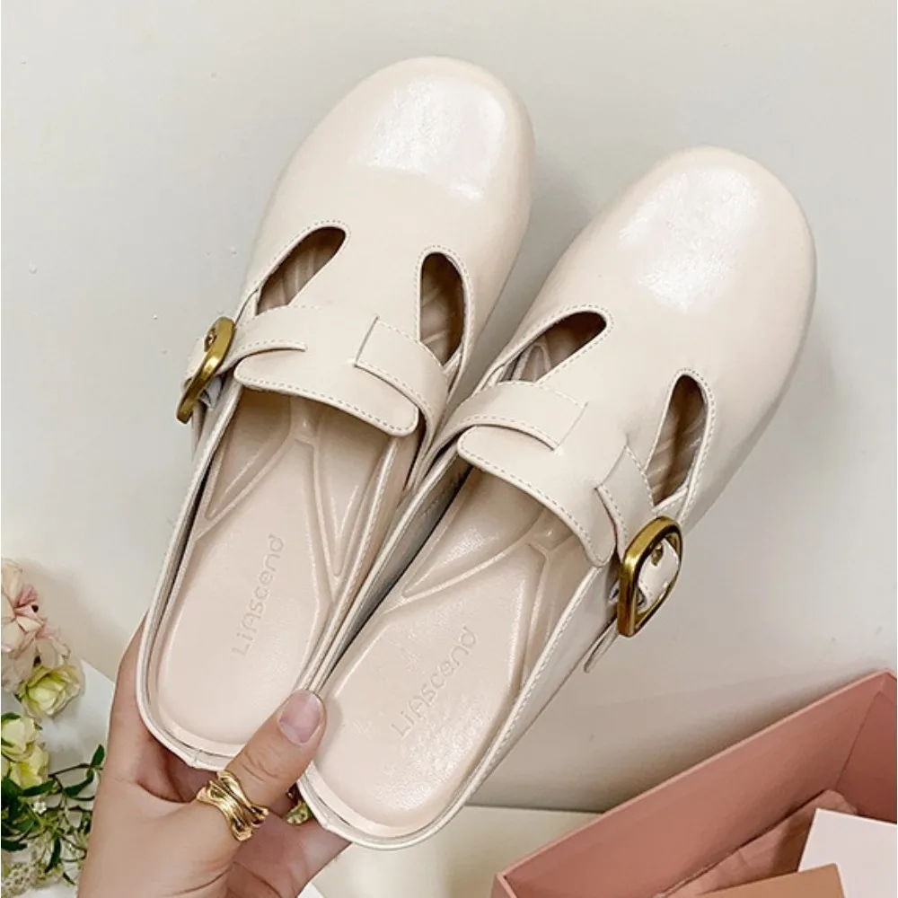 

Модные женские тапочки, новинка лета 2025 года, верхняя одежда Baotou, однотонные повседневные универсальные женские тапочки с внутренней высотой, увеличивающие половину перетаскивания