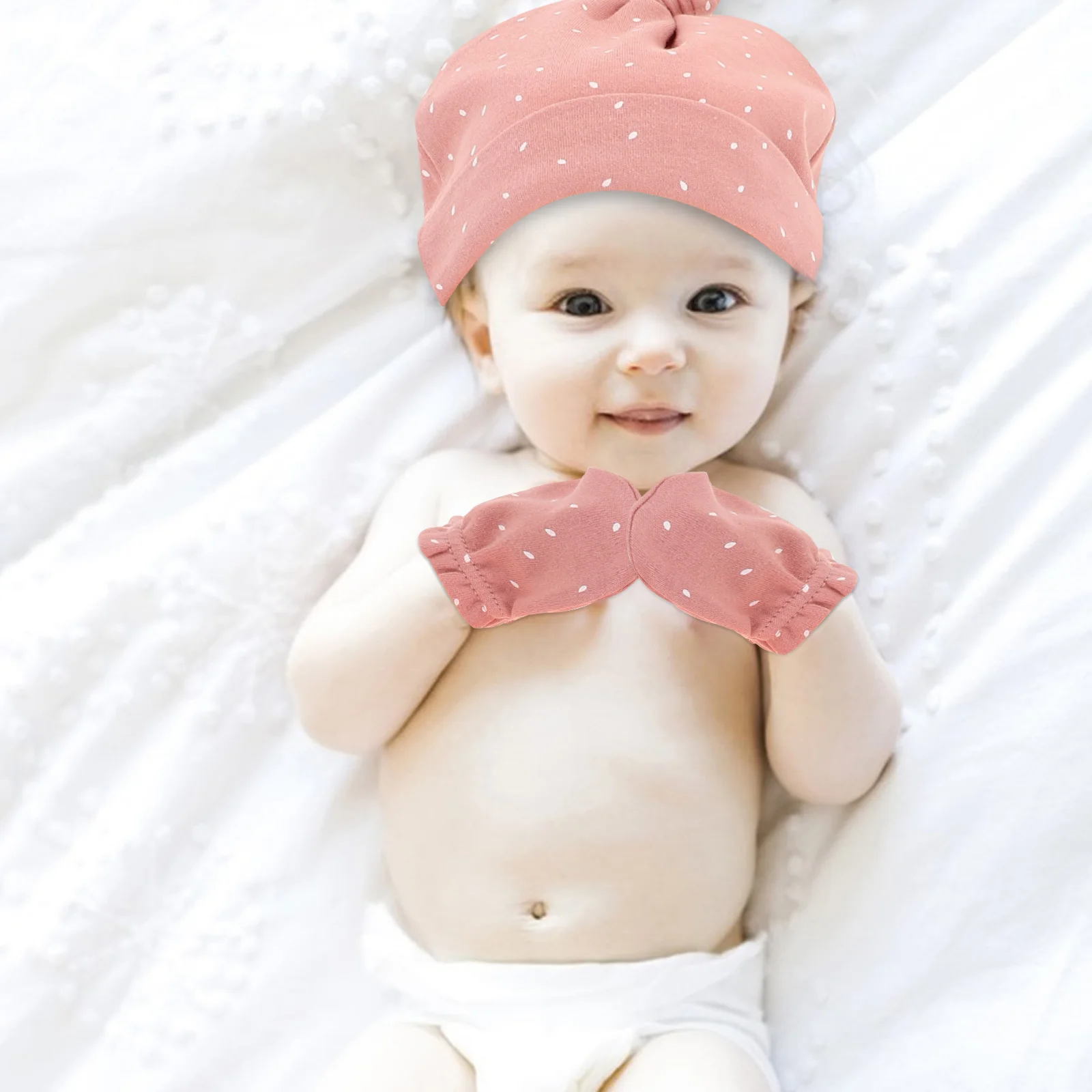 

5Sets Newborn Anti-Scratch Set Soft Cotton Hat Socks Mittens for Delicate Skin Protection Newborn Care Kit for Hospital Home