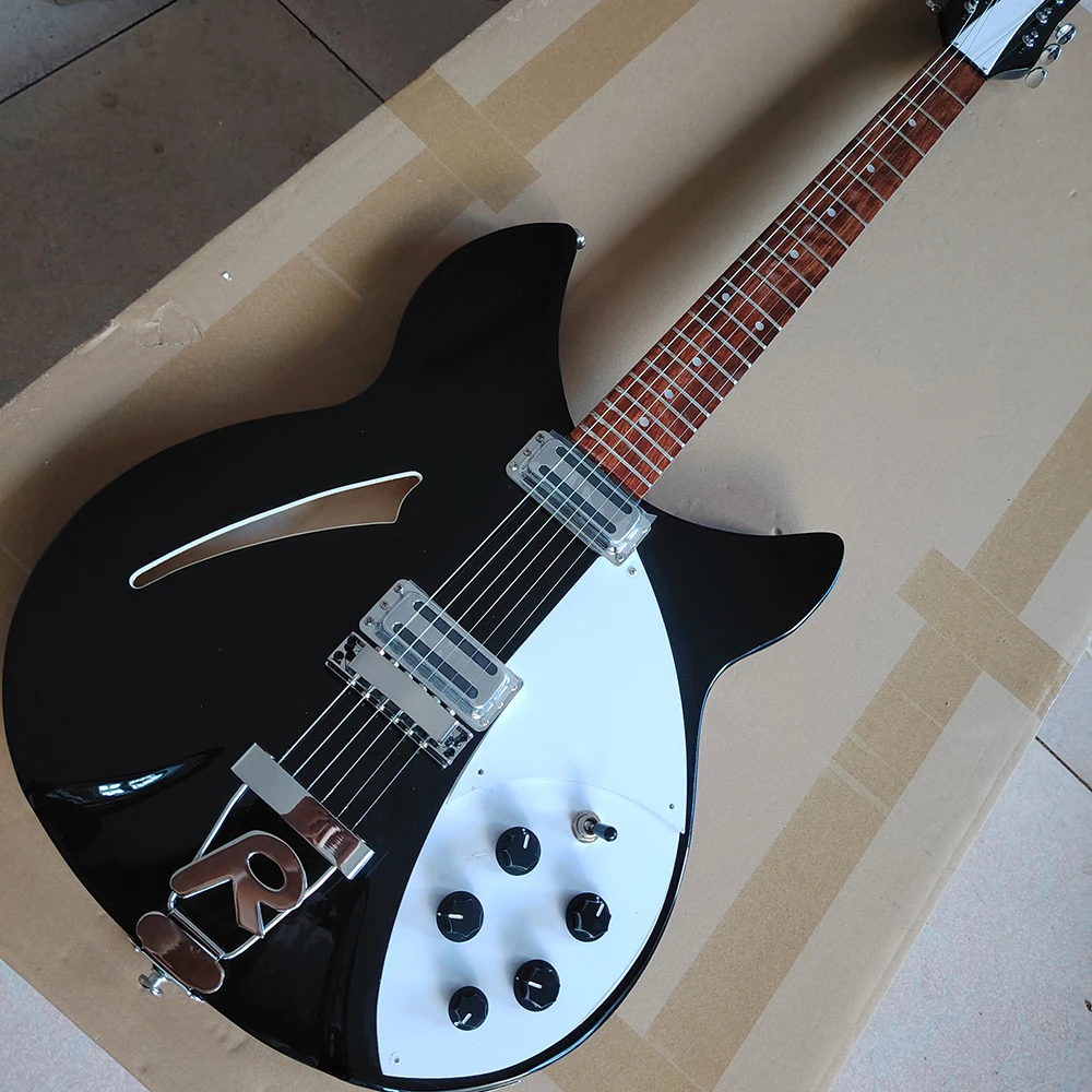 

In stock black Ri Ckenboker 6-string electric guitar, need more pictures Contact seller, fast shipping