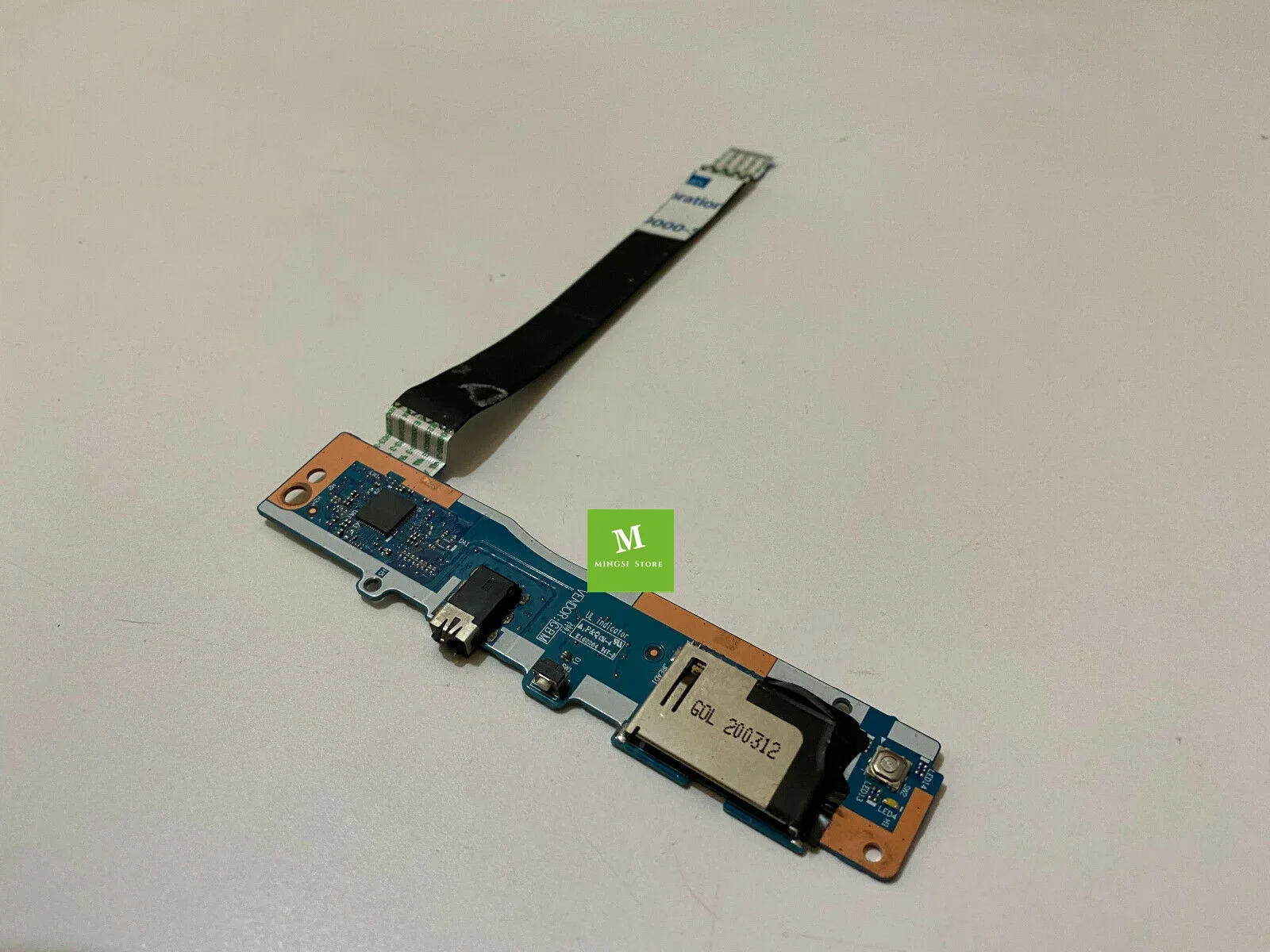 FOR Lenovo Ideapad 3 15IML05 Card Reader Audio Power Button Board W Cable NS-C782