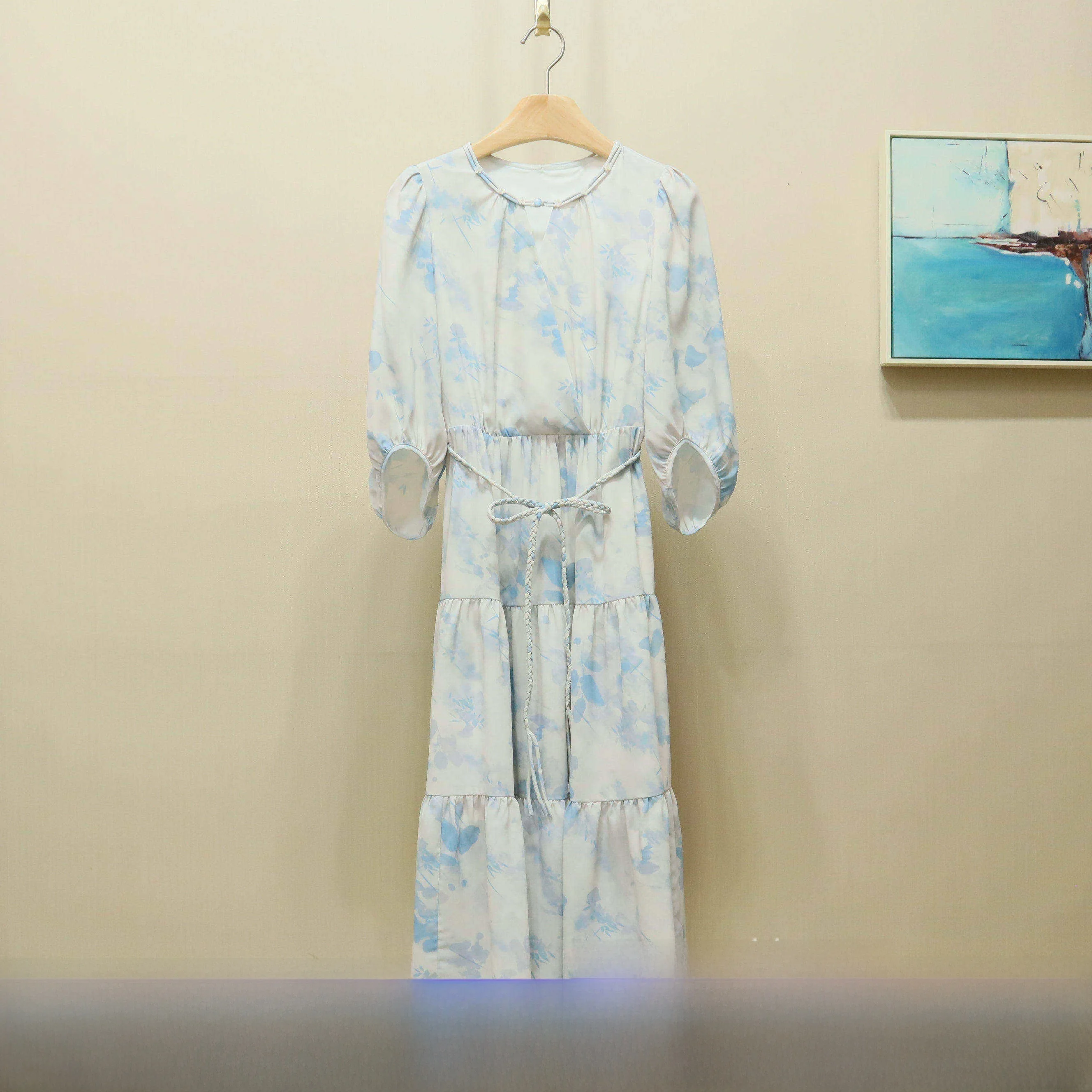 

Модное летнее платье с завышенной талией, элегантным цветочным принтом, удобное, дышащее, из смесового полиэстера, средней длины, А-силуэт