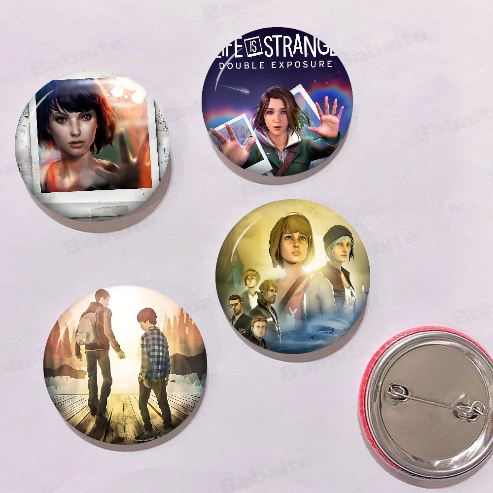 

Life Is Strange 32/44/58MM Customizable Button Pins Cute Funny Creative Badge Jewelry Decor Gifts For Friends