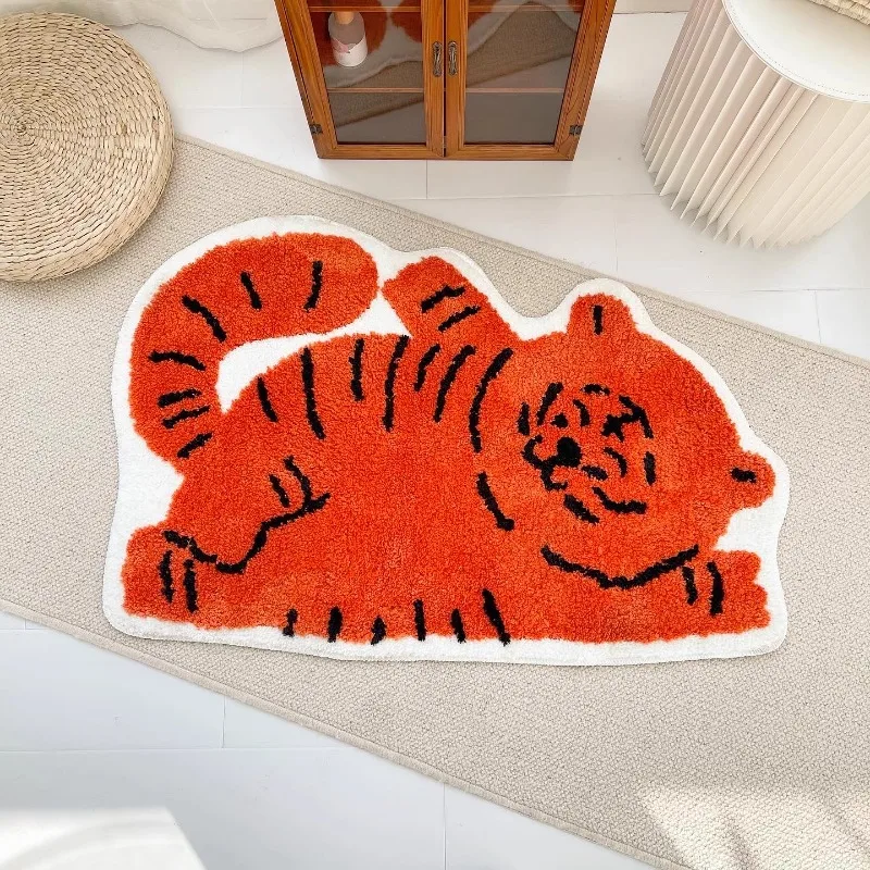 Ow Woo Lying Flat, … - image