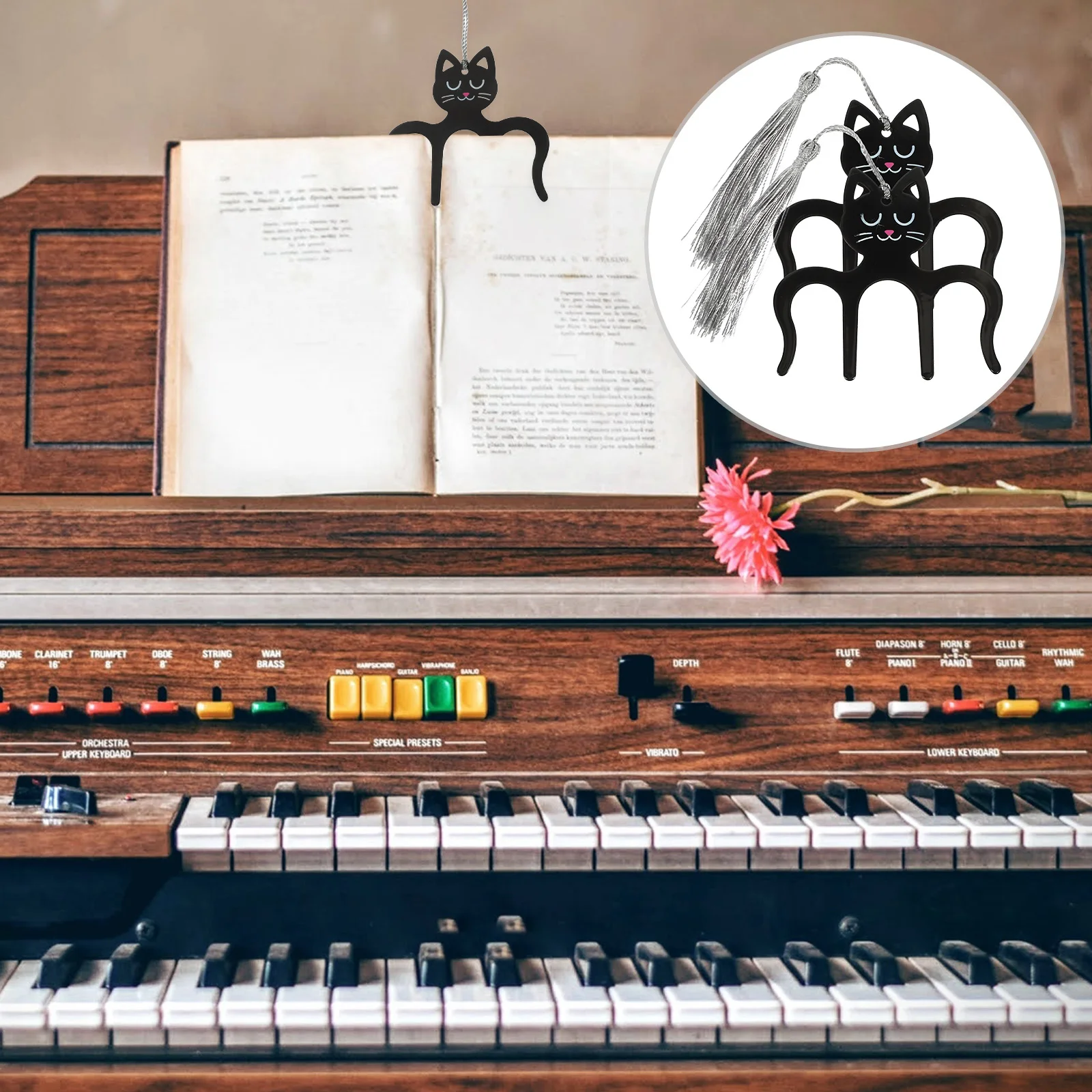 

2Pcs Metal Piano Clip Cartoon Cat Design Multifunctional Sheet Music Holder Book Clip Page Holder Music Score Fixing Tool Piano