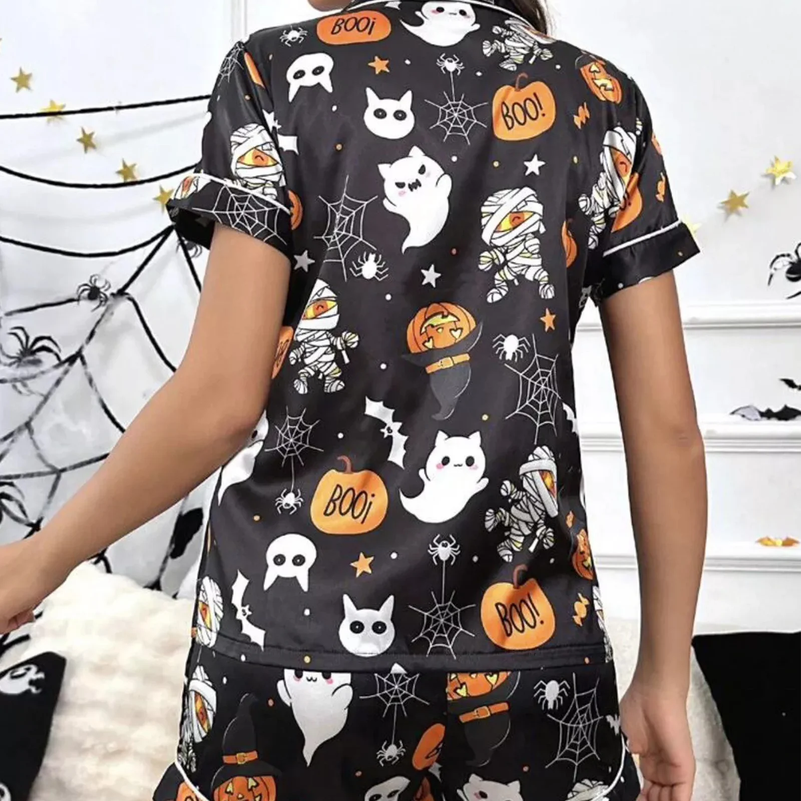 Women Halloween Pajama Sets Gothic Ghost Pumpkin Print Short Sleeve Button Satin Shirts Shorts Sleepwear Loungewear Homewear