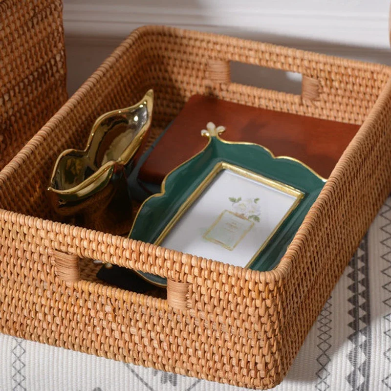 Hand-wovens laundry Storage Baskets Vietnam Autumn Rattan Plaited Storage Basket Handmade Weaved Storage Large Frame with Lid