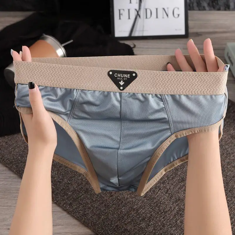 

Men's Luxury Satin e Underwear Mid-Waist Skin-Friendly Breathable Trendy New Sle 2025 Comfortable Briefs