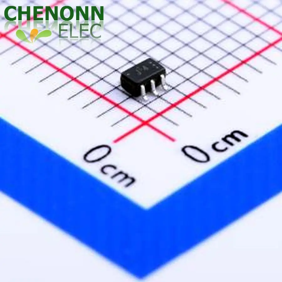 200PCS/LOT TC7SZ32FU,LJ(CT (Gates and Inverters)