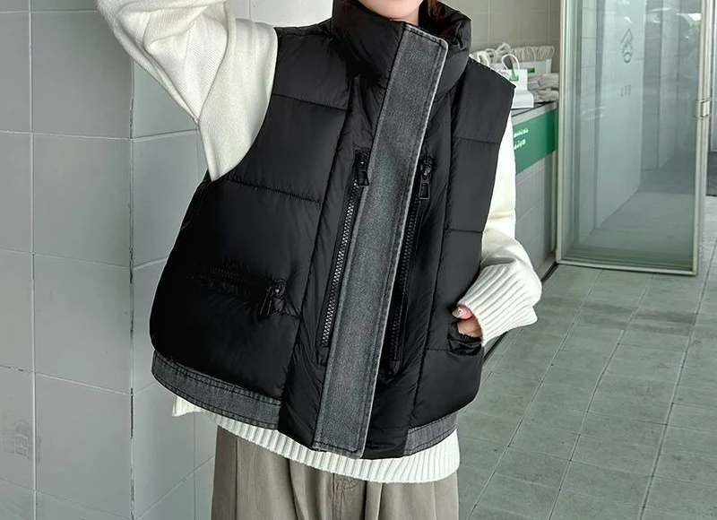 Krótka kamizelka patchworkowa z denimu ze stójką, nowy styl na jesień i zimę 2025, gruba kurtka bez rękawów.