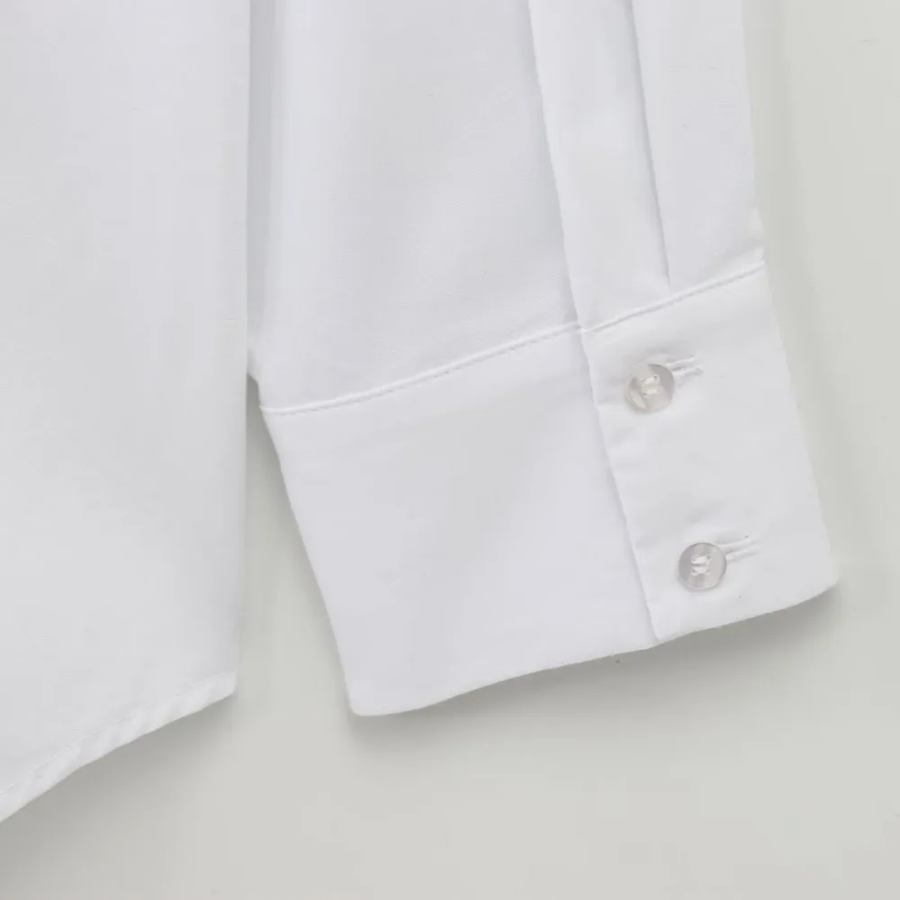 Damen Popeline Nietenhemd Loses Revers Langarm Einreihige Volltonfarbe Pendlerbluse Frühling Sommer Neues weibliches schickes Top