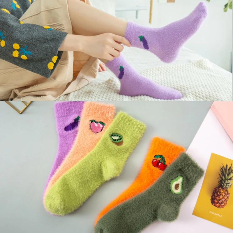 Cute Coral Velvet Socks For Women Winter Warm Floor Socks Cartoon Fruit Christmas Socks Avocado Peach Fleece Thermal Stockings