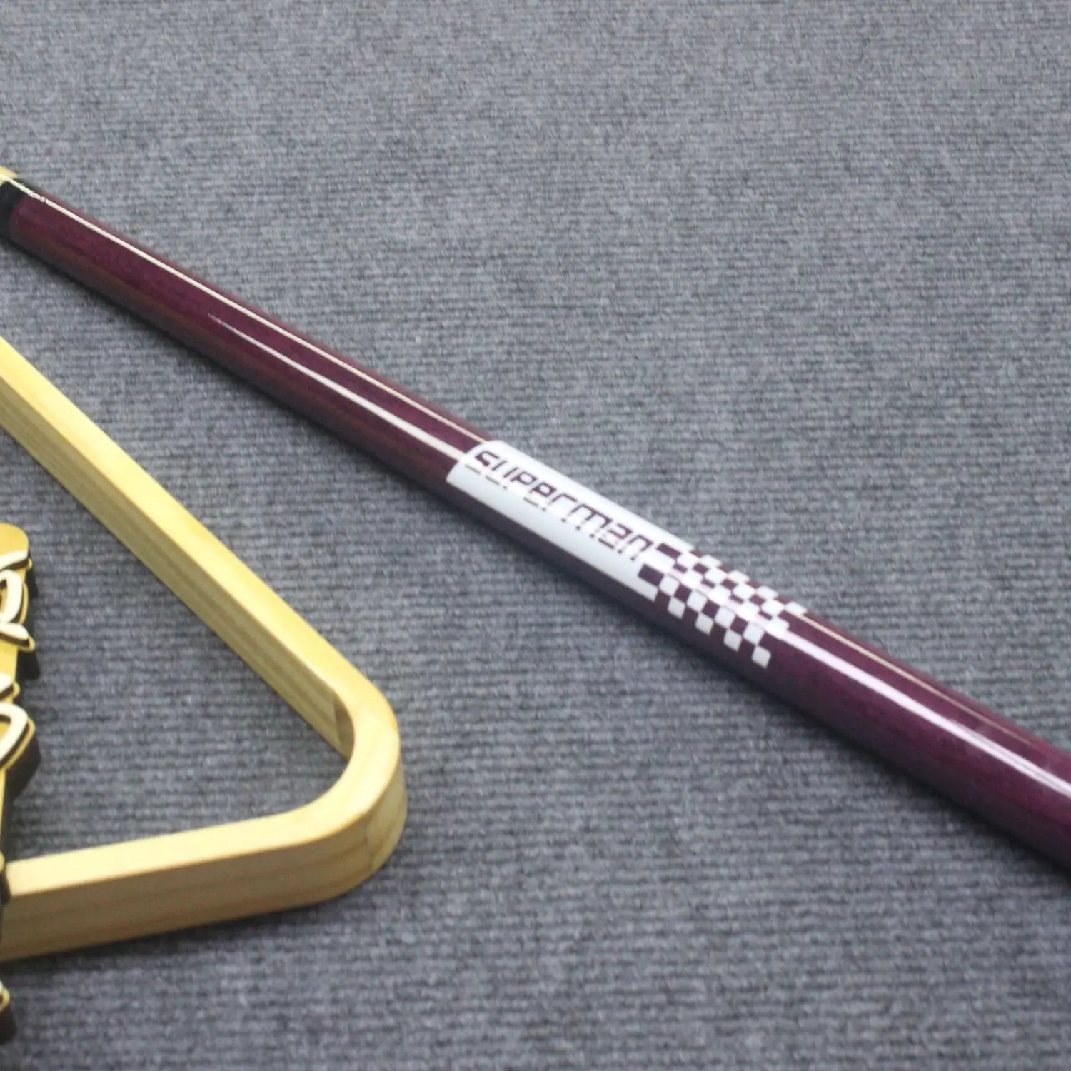 Professional Snooker Billiard Cue High Gloss Purple Solid Wood Pool Cue Stick For Home Bar Indoor Game