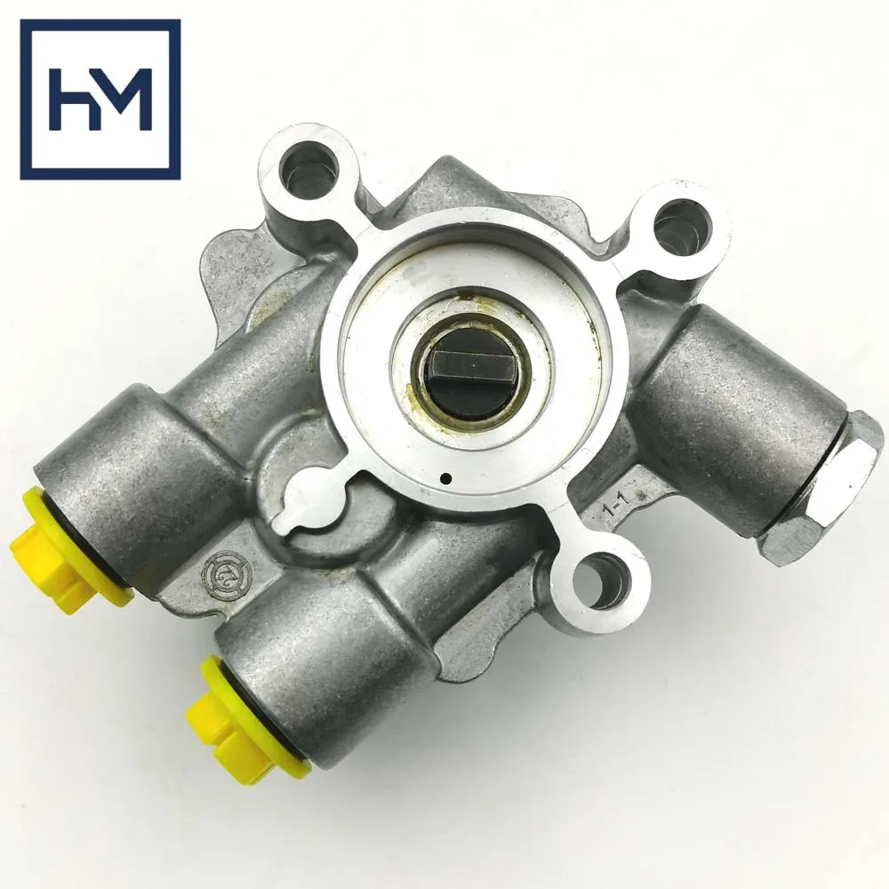 New  For DAF CF85/XF95/XF105 OE: 7018955150 1695495 1797650 3576671113 Truck Gear Fuel Pump