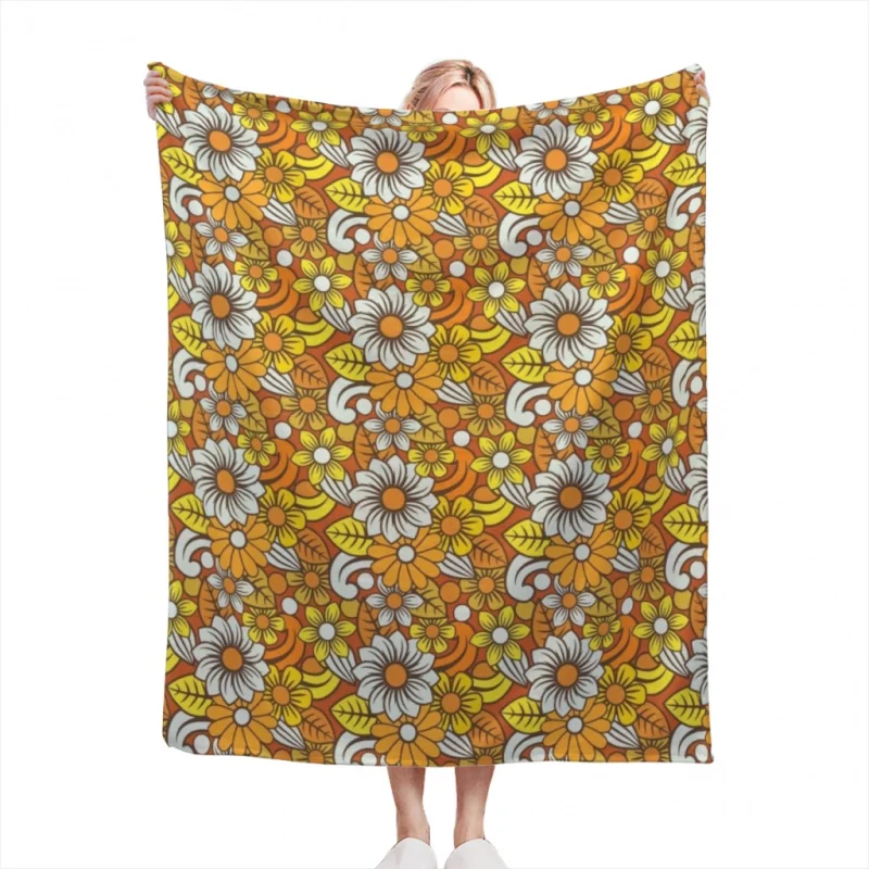 Retro 70s Flower Pattern Throw Blanket Soft Velvet Blanket Travel Bedding Home Decor Fleece Blanket