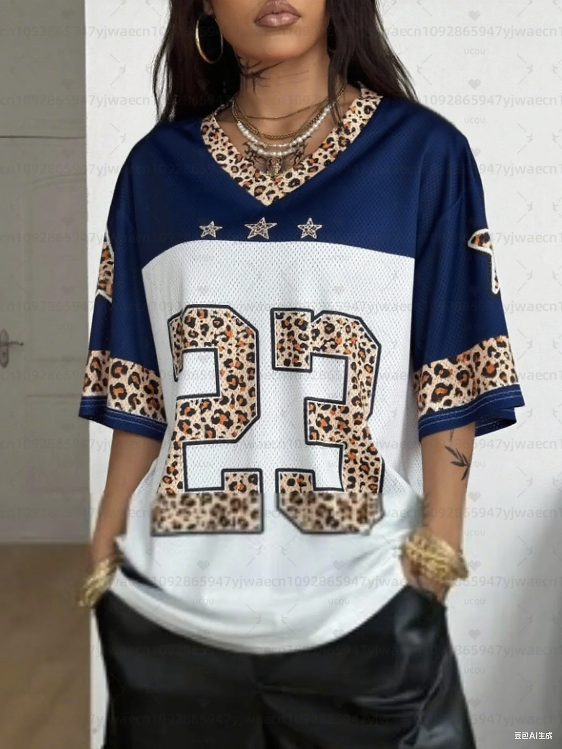 เสื้อยืดสปอร์ตคอวีลายเสือดาวสไตล์ Y2K สำหรับผู้หญิง รุ่น NO. เสื้อยืดตาข่ายแขนตกสไตล์ลำลองสำหรับฤดูร้อน 23 แบบ