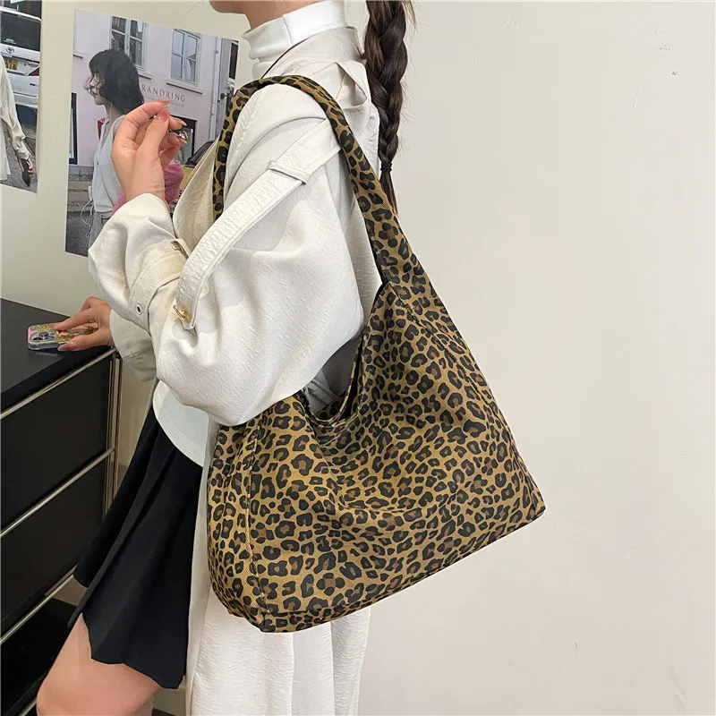bolsa-tote-feminina-moderna-com-estampa-de-leopardo-leve-de-alta-capacidade-alca-de-ombro-bolsa-crossbody-para-uso-diario