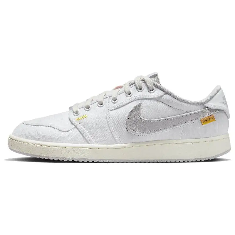 

Белые парусиновые кроссовки Nike Air Jordan 1 Retro Ajko Low Sp Union Do8912-101